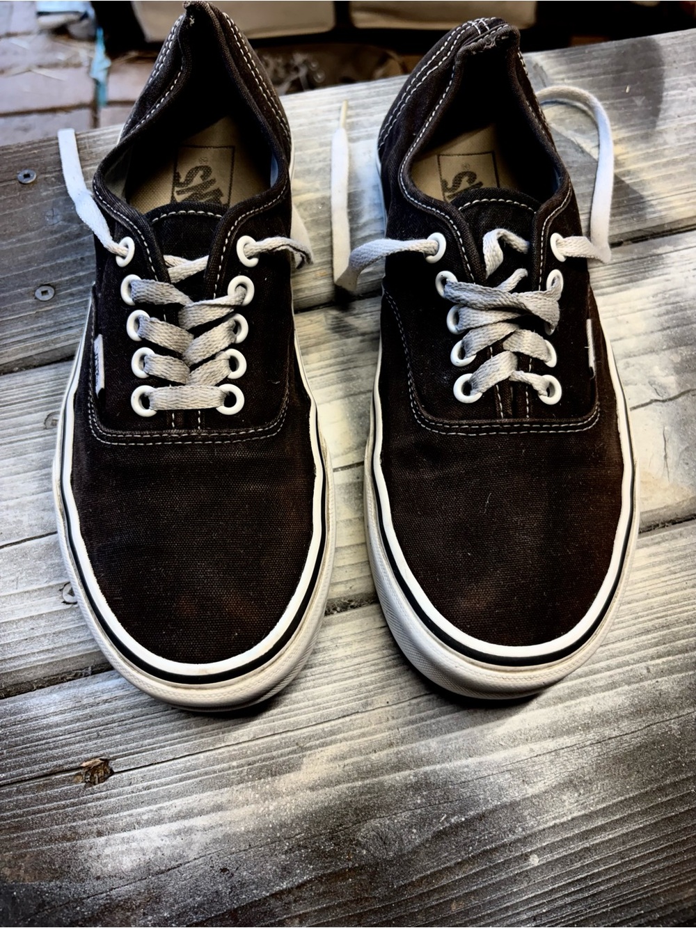 Vans Men's Classic Low-Top Canvas Sneakers in Dark Brown size women 9